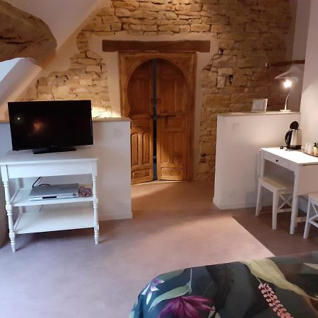 Apartament De Pierre Et De Lumiere Jouhe Zewnętrze zdjęcie