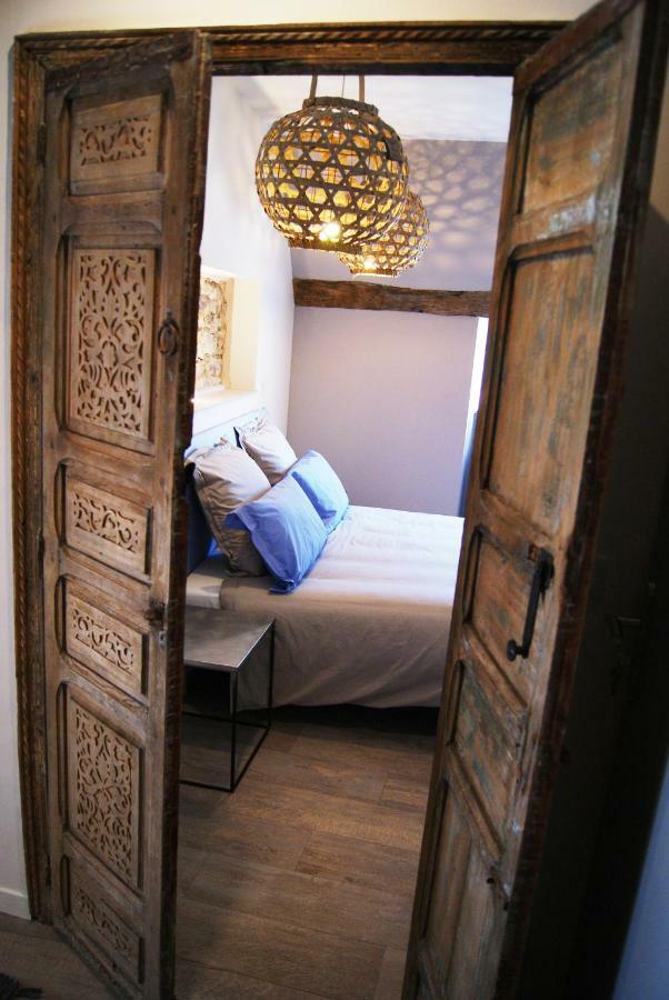 Apartament De Pierre Et De Lumiere Jouhe Zewnętrze zdjęcie