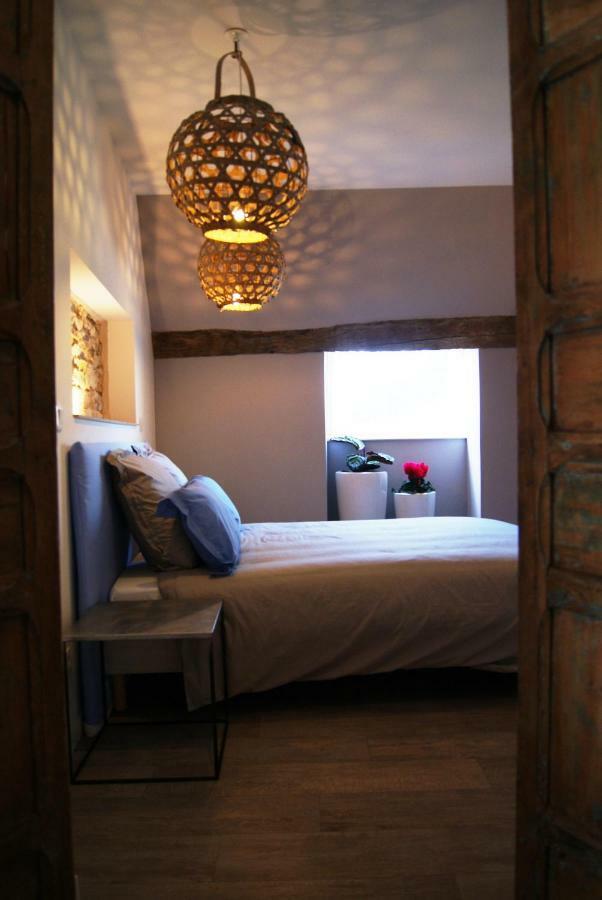 Apartament De Pierre Et De Lumiere Jouhe Zewnętrze zdjęcie