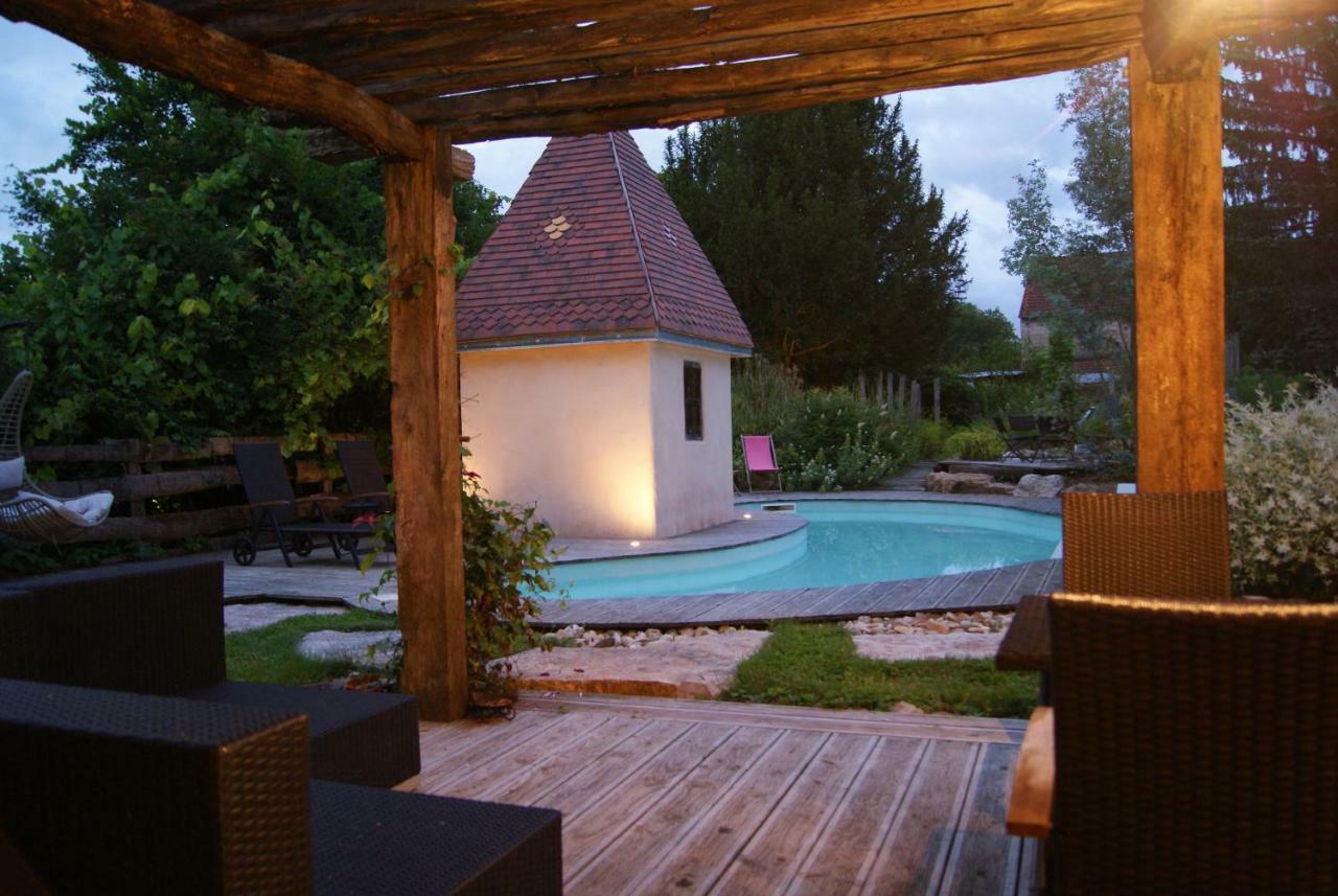 Apartament De Pierre Et De Lumiere Jouhe Zewnętrze zdjęcie